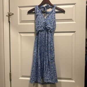 Elegant Blue Floral Midi Dress